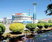 富蕴城市风光