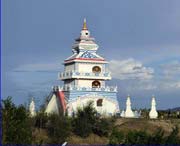 温泉城市风光