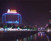 平和城市风光